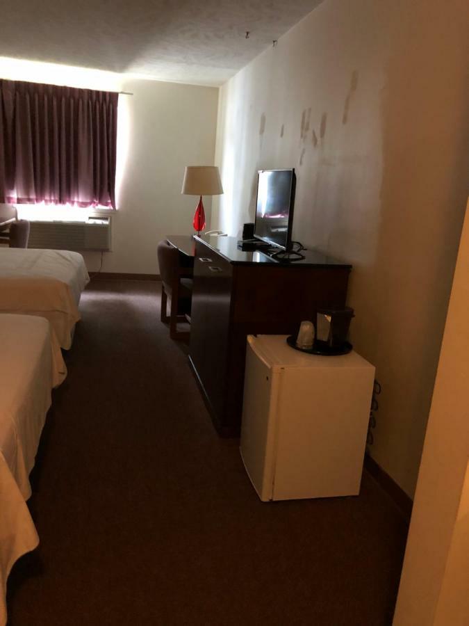 Coronado Motel & Rv Park Lindsborg Ngoại thất bức ảnh